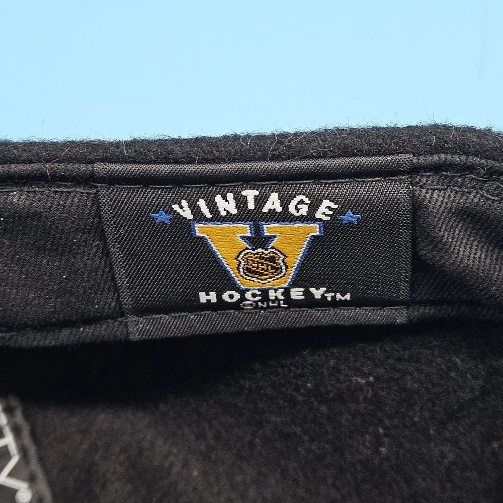 California Golden Seals New Era Fitted 7 3/8 Black Green Wool Blend Hockey Cap - Picture 9 of 10